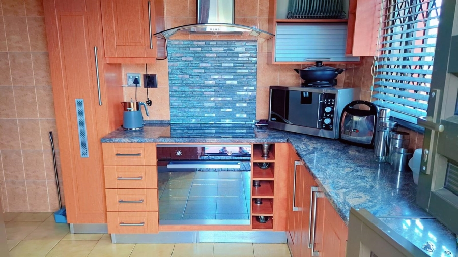 2 Bedroom Property for Sale in Mdantsane Eastern Cape